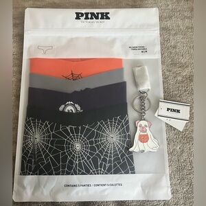HALLOWEEN NO-SHOW THONG PANTIES & KEYCHAIN CHARM